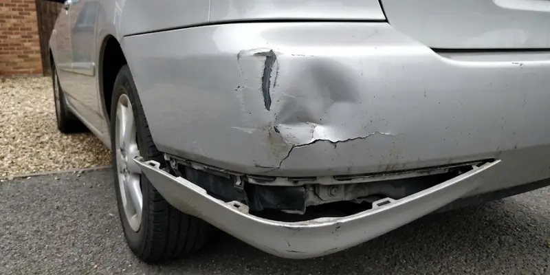 scratch plus dent crack or loose bumper damage